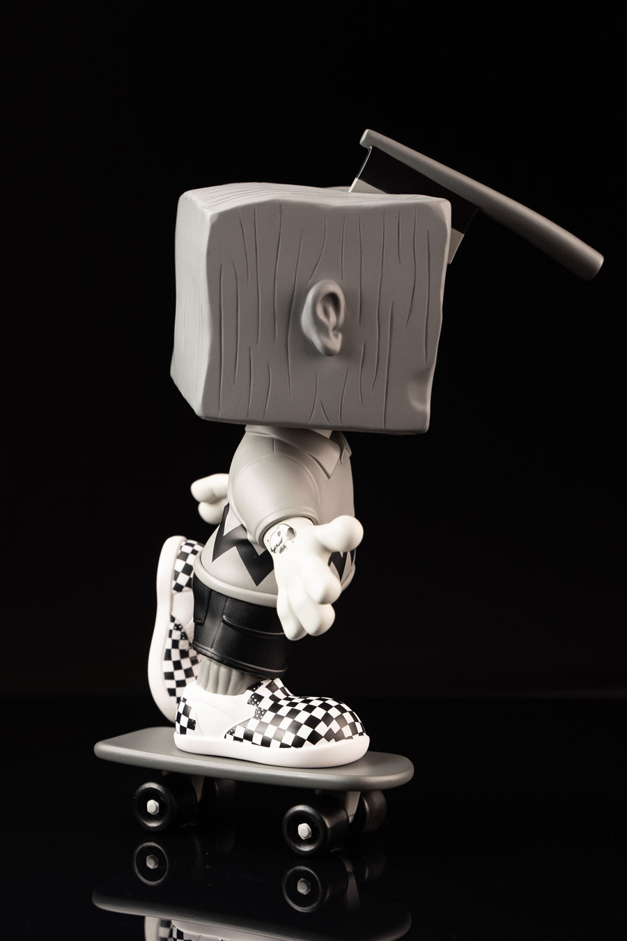Blockhead BW - signed by sculptor 1/1 – KARMIEH Toy Design