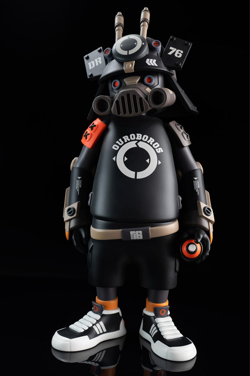 Dekai DR76: OG - Signed by Sculptor 1/1 – KARMIEH Toy Design